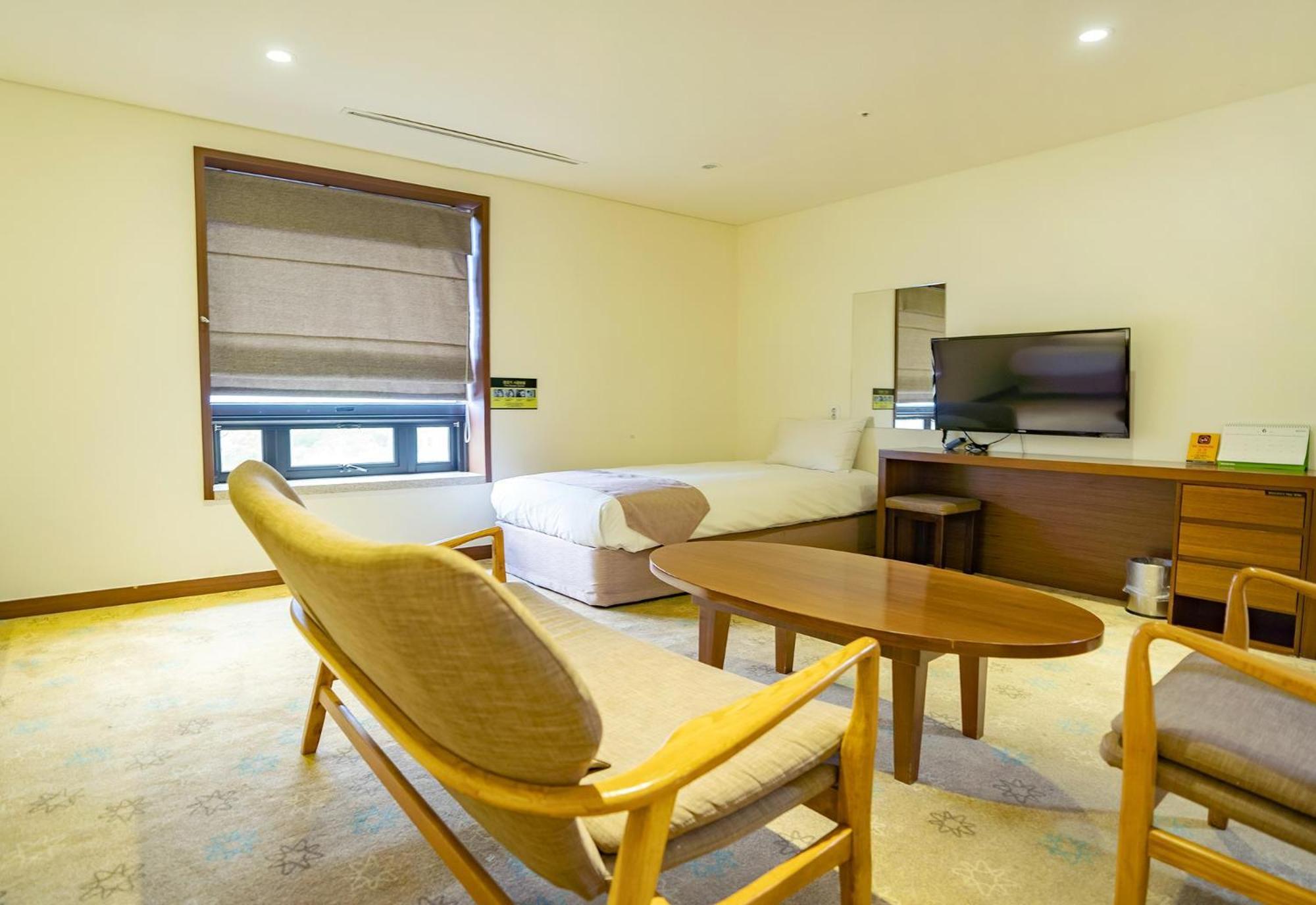 Hotel Jeju Robero Exterior foto