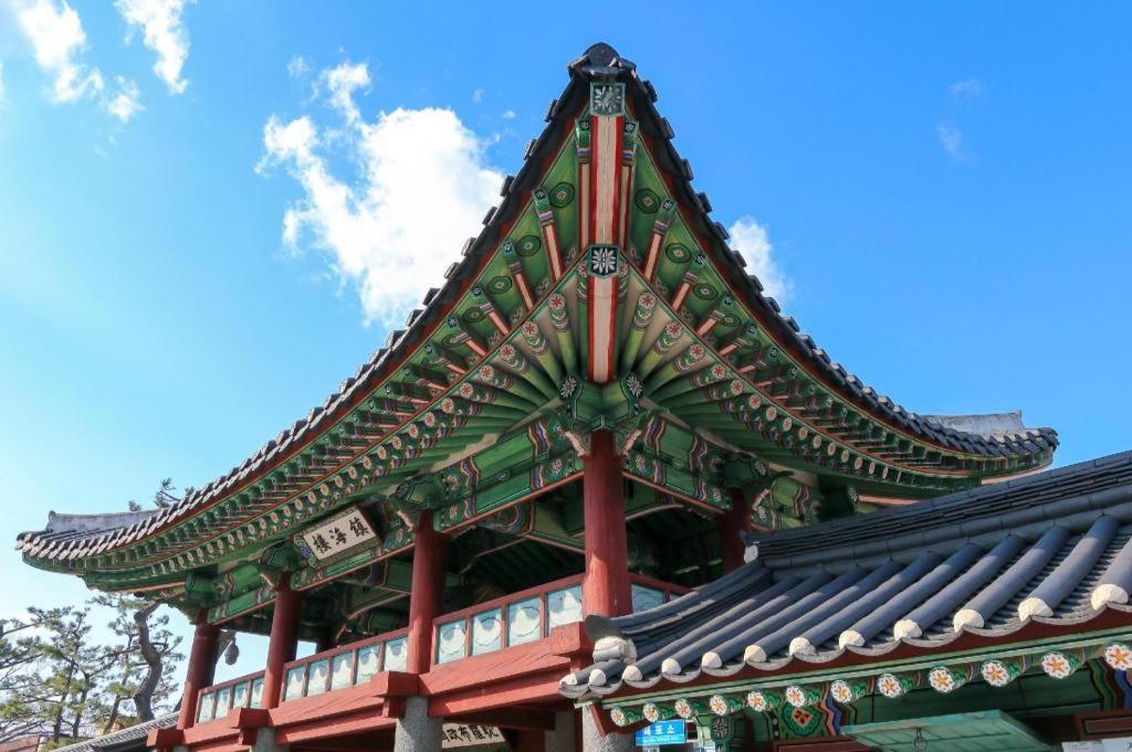 Hotel Jeju Robero Exterior foto